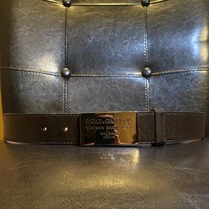 Dolce & Gabbana Accessories - Dolce & Gabbana Belt. Brown Leather. Size 34. Dolce & Gabbana Accessories - Dolce & Gabbana Belt. Brown Leather. Size 34.